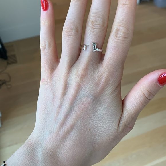 Delicate dainty sterling silver dachshund ring Sz 7 dog - Picture 5 of 6